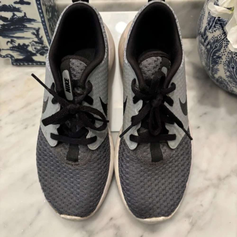 Nike Junior Roshe G Golf Shoes Size 4Y